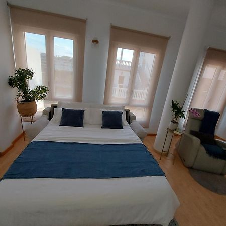 Apartamento Las Floritas Малага Экстерьер фото