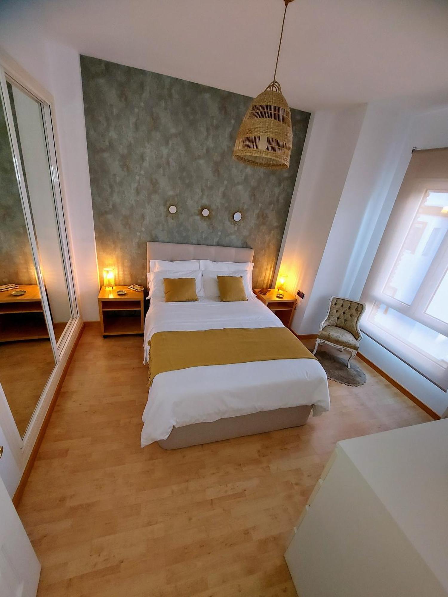 Apartamento Las Floritas Малага Экстерьер фото